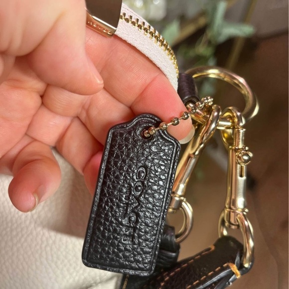 NWT Coach Pennie Two Way Bag - Shoulder and Crossbody - Picture 12 of 15